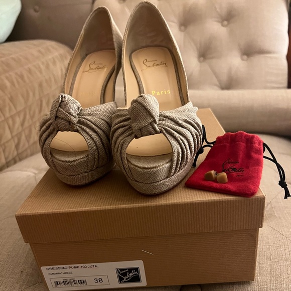 Christian Louboutin Shoes - Christian Louboutin